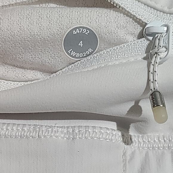 Lululemon Pace Setter Run Skirt White Size 4 Regular GUC Luxtreme Shorts - Picture 3 of 4